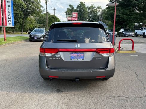 Used 2014 Honda Odyssey Touring Elite image 5