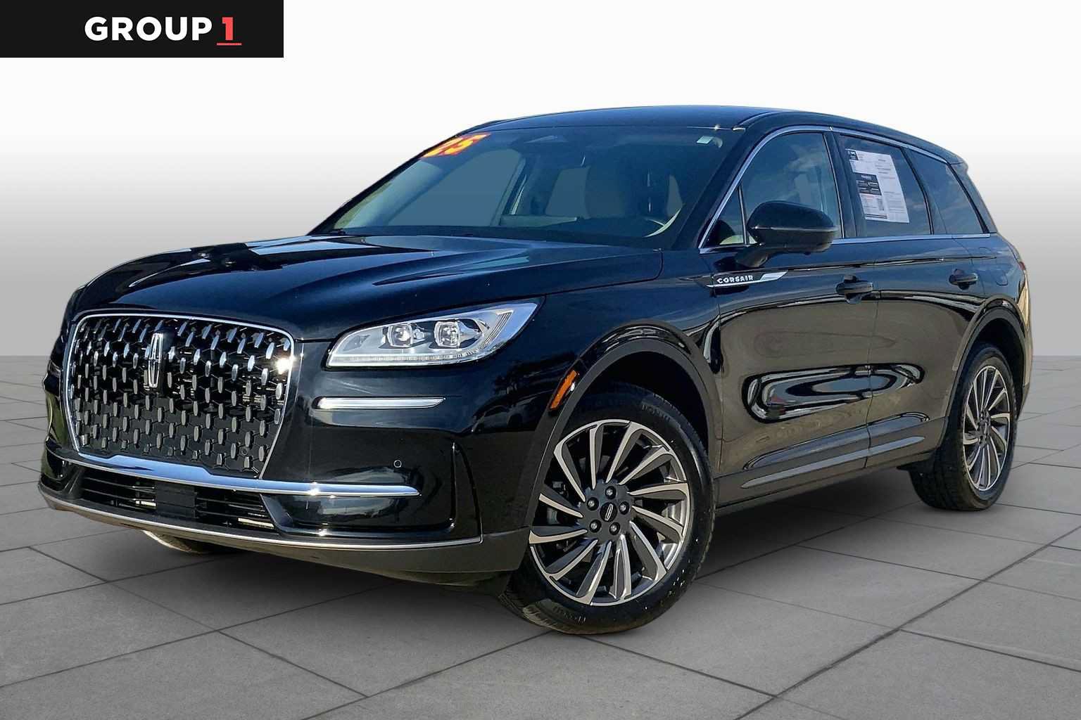 Used 2025 Lincoln Corsair Reserve AWD/4WD image 1