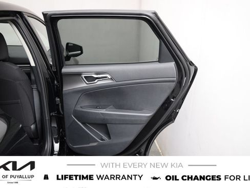 New 2026 Kia Sportage LX AWD/4WD image 13