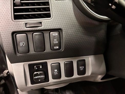 Used 2014 Toyota Tacoma 4x4 Double Cab w/ TRD Sport Package image 44