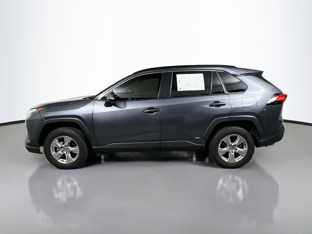 Used 2025 Toyota RAV4 XLE w/ Convenience Package AWD/4WD image 6