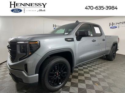 Used 2025 GMC Sierra 1500 Pro w/ Graphite Edition