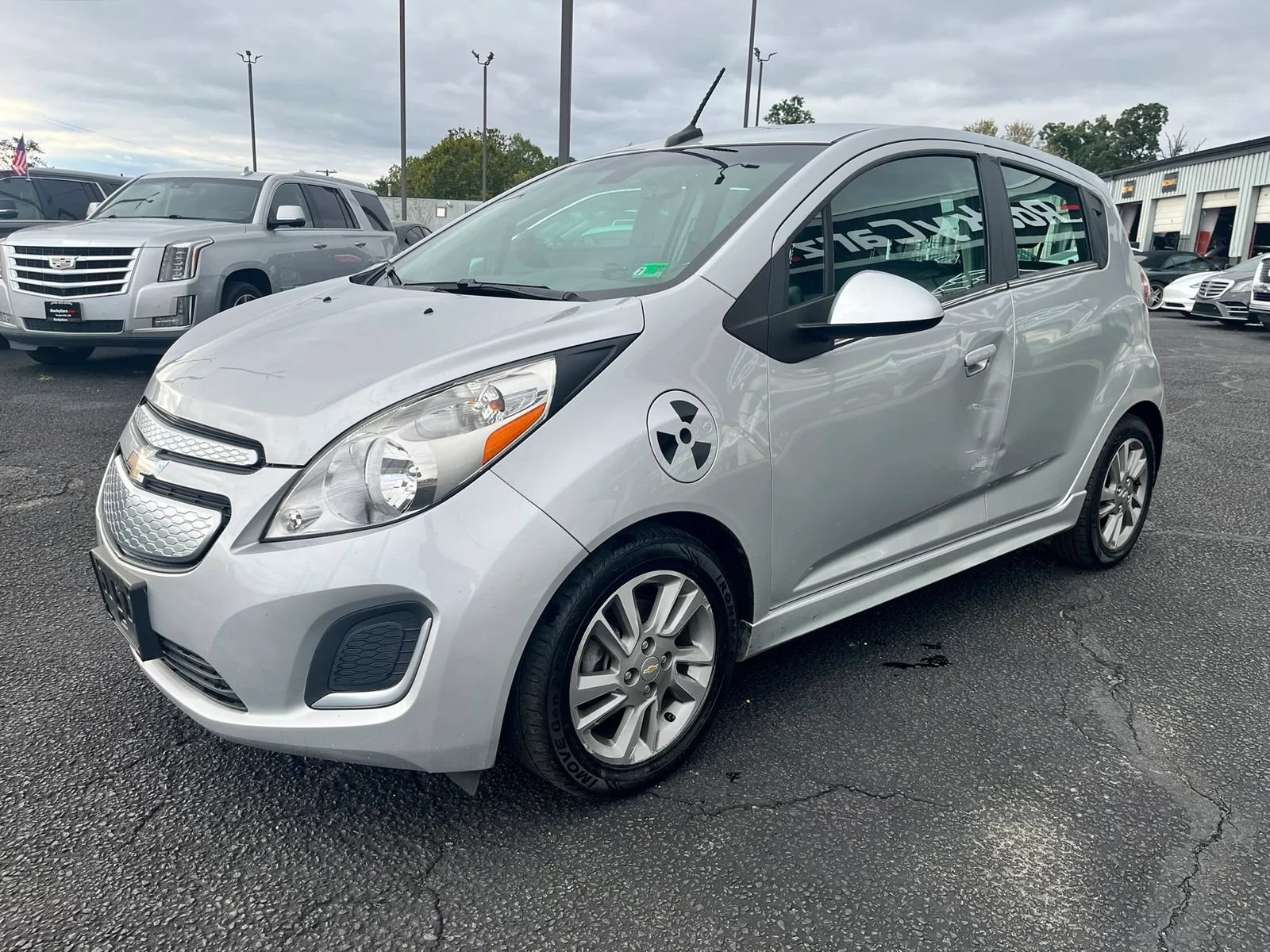 Used 2015 Chevrolet Spark LT FWD image 5