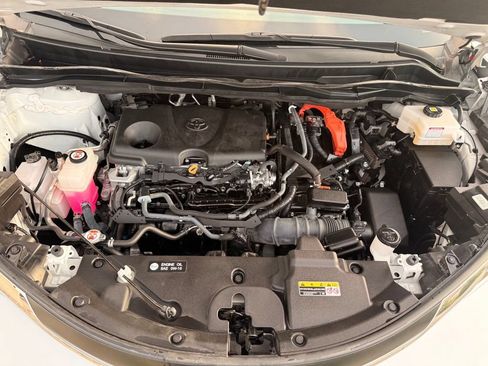 Used 2023 Toyota Sienna XLE w/ XLE Plus Package AWD/4WD image 34