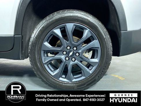 Used 2020 Chevrolet Traverse RS image 5