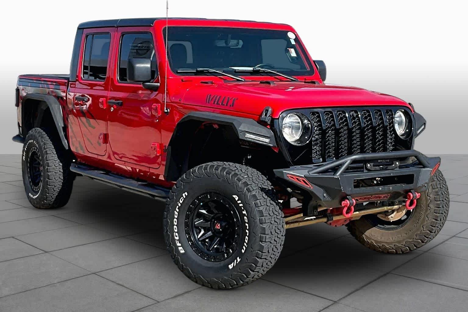 Used 2021 Jeep Gladiator Sport AWD/4WD image 2