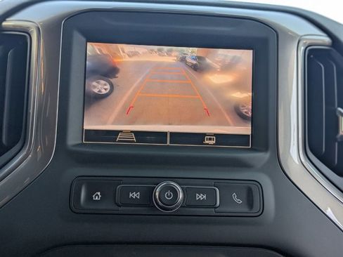 Used 2024 Chevrolet Silverado 1500 Custom image 10