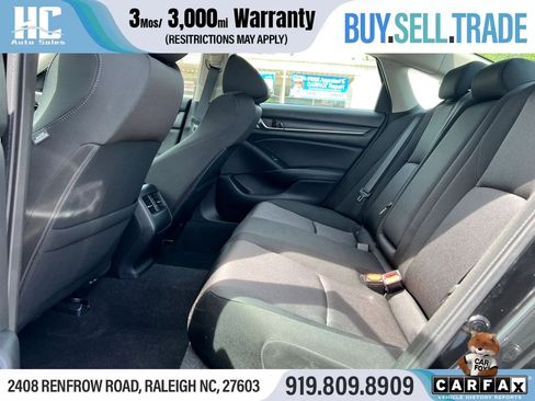 Used 2018 Honda Accord EX image 16