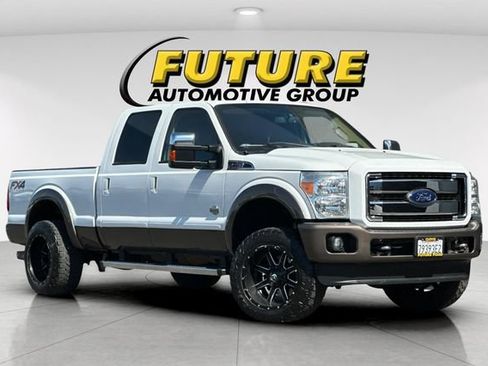 Used 2016 Ford F250 King Ranch w/ FX4 Off-Road Package AWD/4WD image 1