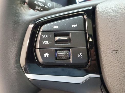 Used 2025 Honda Odyssey Sport-L image 12