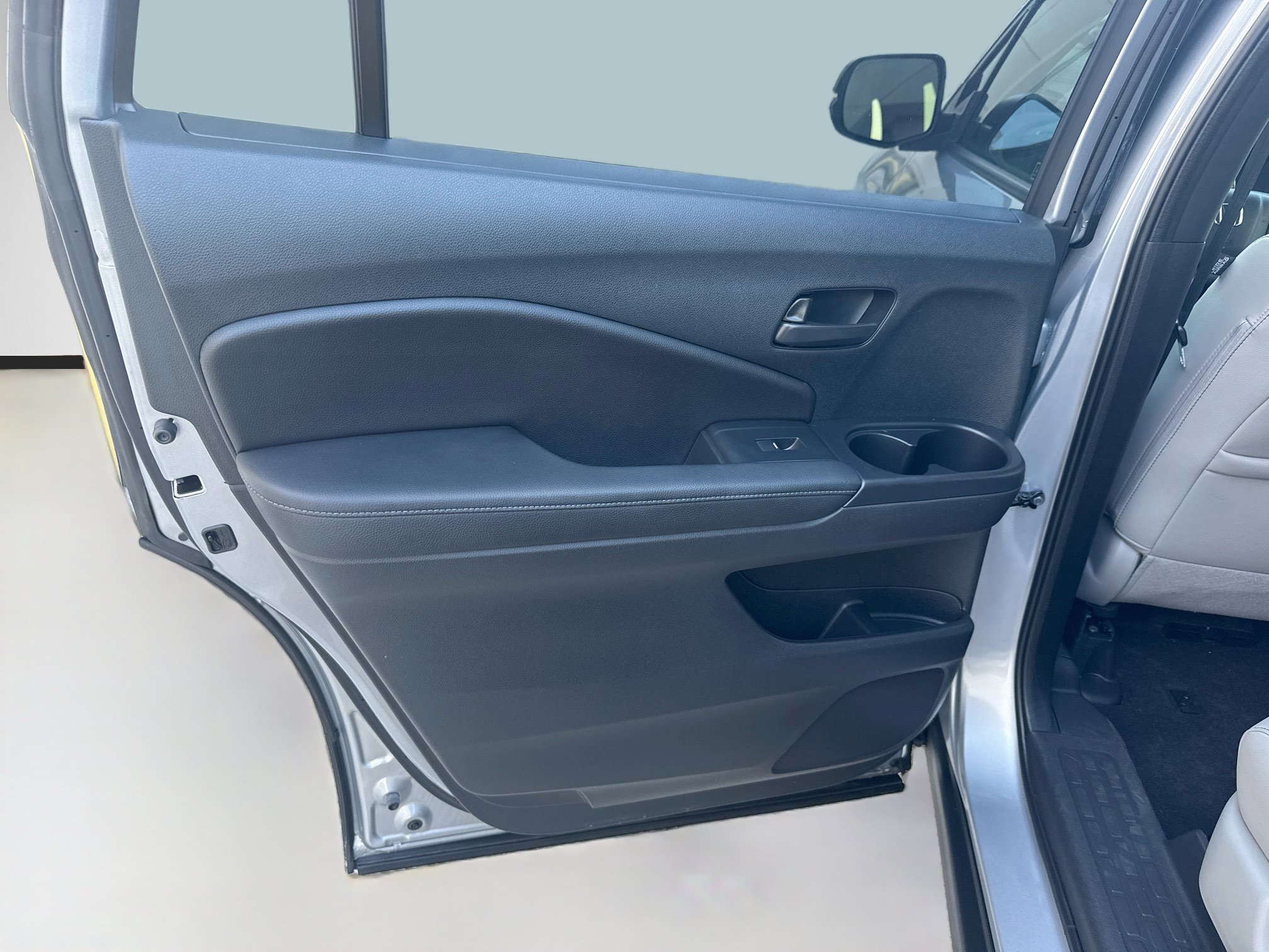 Certified 2023 Honda Passport EX-L image 25