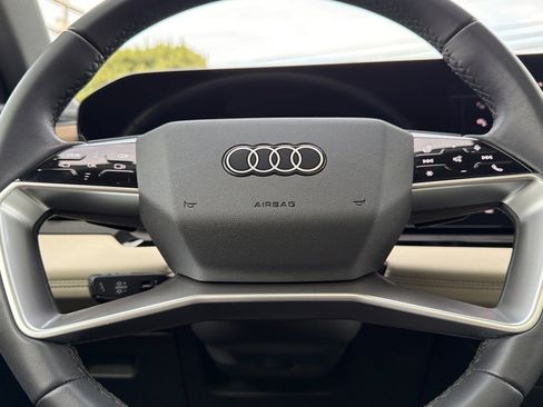 Certified 2025 Audi Q6 e-tron Premium Plus w/ Premium Plus image 23