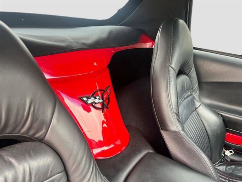 Used 2002 Chevrolet Corvette 2dr Convertible w/ Preferred Equipment Group2 image 23