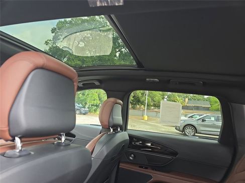 New 2026 Lincoln Nautilus Reserve image 24