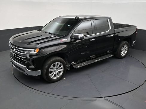 Used 2023 Chevrolet Silverado 1500 LTZ AWD/4WD image 12