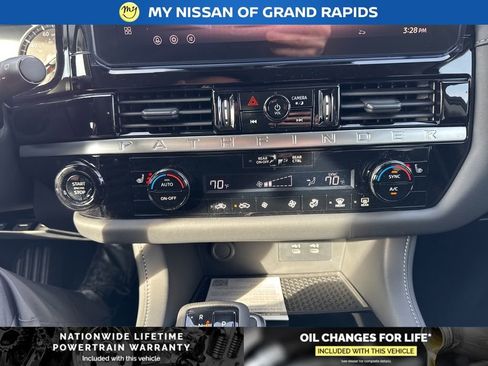 New 2026 Nissan Pathfinder SV image 31