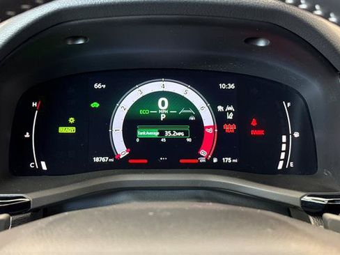 Used 2025 Toyota Camry SE w/ Convenience Package FWD image 27