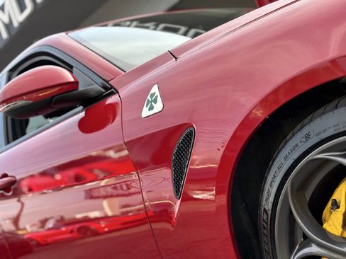 Used 2017 Alfa Romeo Giulia Quadrifoglio image 27