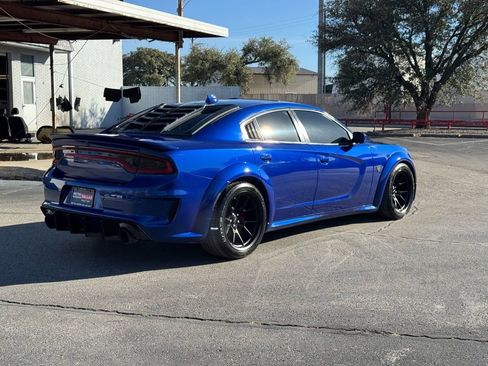 Used 2022 Dodge Charger SRT Hellcat image 5