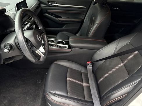 Certified 2023 Nissan Altima 2.5 SR image 9