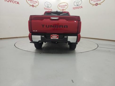 Used 2025 Toyota Tundra Limited w/ Power Package AWD/4WD image 7