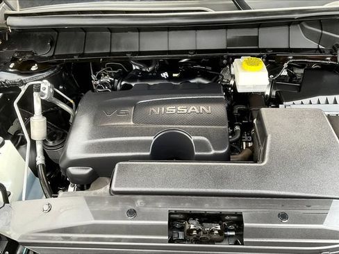 Used 2024 Nissan Pathfinder SL w/ SL Premium Package FWD image 33