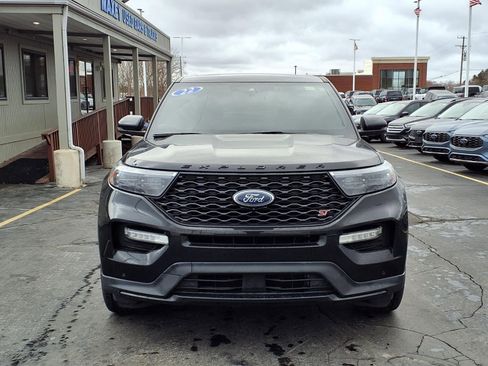 Used 2022 Ford Explorer ST w/ Equipment Group 401A image 2