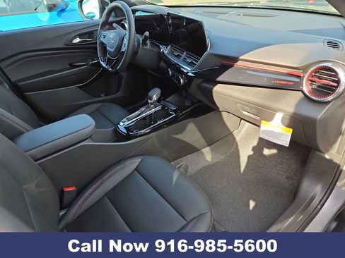 New 2026 Chevrolet Trax RS image 32