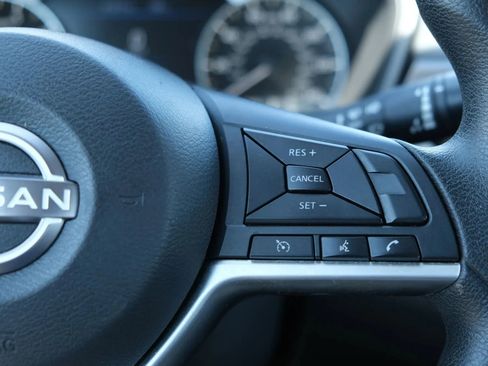 Used 2023 Nissan Altima 2.5 SV image 38