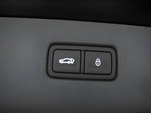 Certified 2025 Genesis GV80 2.5T Advanced AWD/4WD image 25