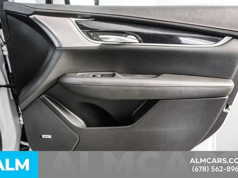 Used 2024 Cadillac XT5 Premium Luxury image 43