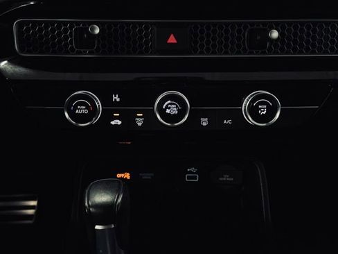 Used 2023 Honda Civic Sport image 27