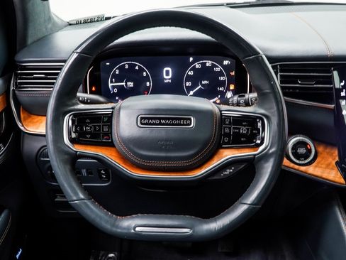 Used 2022 Jeep Grand Wagoneer Series II w/ Convenience Group III image 18