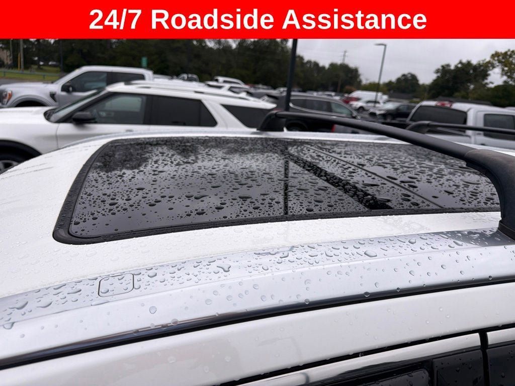 Used 2018 Toyota Highlander Limited Platinum AWD/4WD image 5