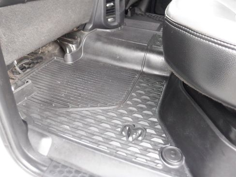 Used 2024 RAM 2500 Tradesman RWD image 10