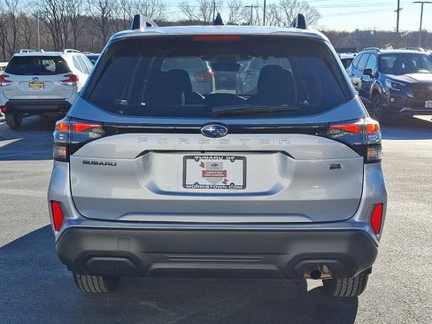 Certified 2025 Subaru Forester Premium w/ Convenience Package #1 image 5