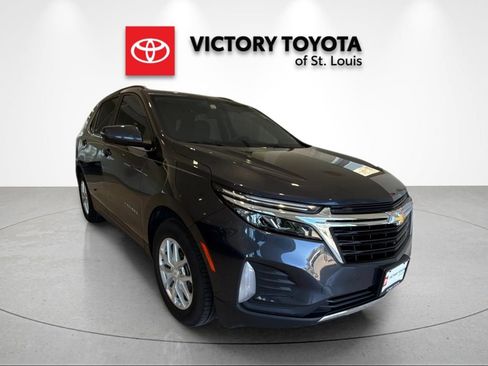 Used 2023 Chevrolet Equinox LT image 1