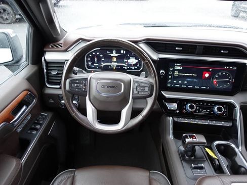 Used 2022 GMC Sierra 1500 Denali AWD/4WD image 42