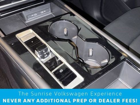 New 2024 Volkswagen Atlas Cross Sport SEL R-Line image 16