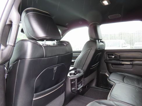 Used 2022 RAM 2500 Limited image 36