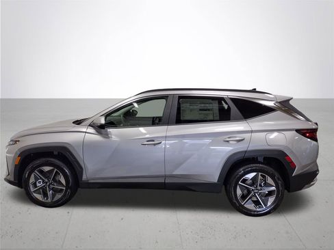 New 2025 Hyundai Tucson SEL image 9
