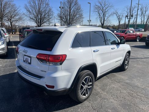 Used 2018 Jeep Grand Cherokee Limited image 6