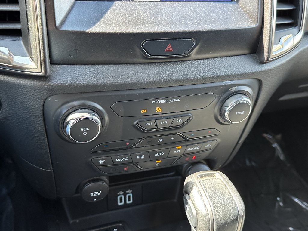 Used 2022 Ford Ranger Lariat w/ Tremor Off-Road Package AWD/4WD image 29