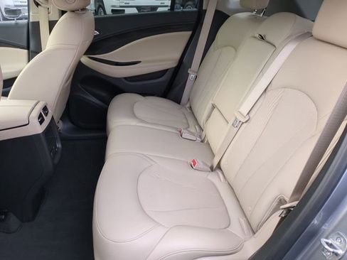 Used 2019 Buick Envision Preferred image 22