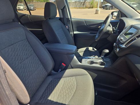 Used 2019 Chevrolet Equinox LT image 10