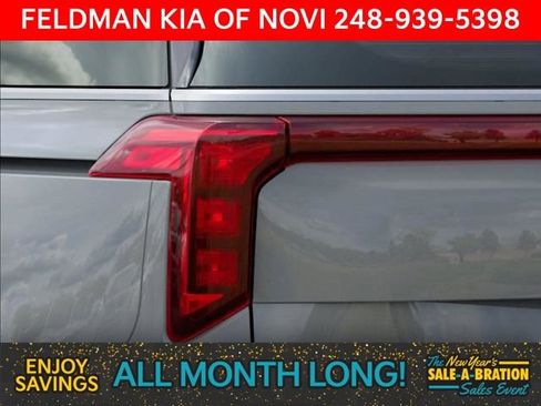 New 2026 Kia Carnival SX image 11