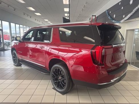 New 2026 GMC Yukon XL Elevation w/ LPO, Floor Liner Package AWD/4WD image 3