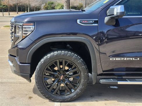 Used 2022 GMC Sierra 1500 Denali image 8
