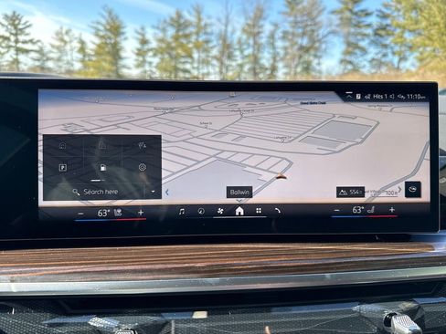 New 2026 BMW X5 xDrive40i w/ Parking Assistance Package image 17