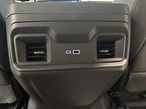 New 2026 Chevrolet Silverado 1500 LT Trail Boss w/ LT Trail Boss Premium Package AWD/4WD image 44